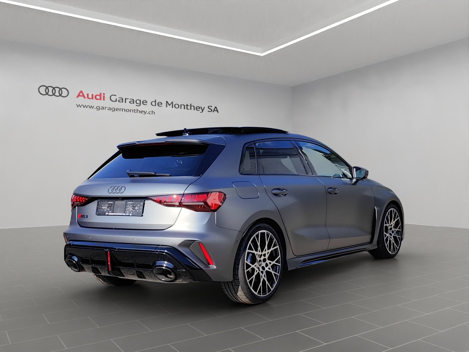 AUDI RS3 Sportback 2.5 TSI quattro S-tronic, Essence, Voiture nouvelle, Automatique - 4