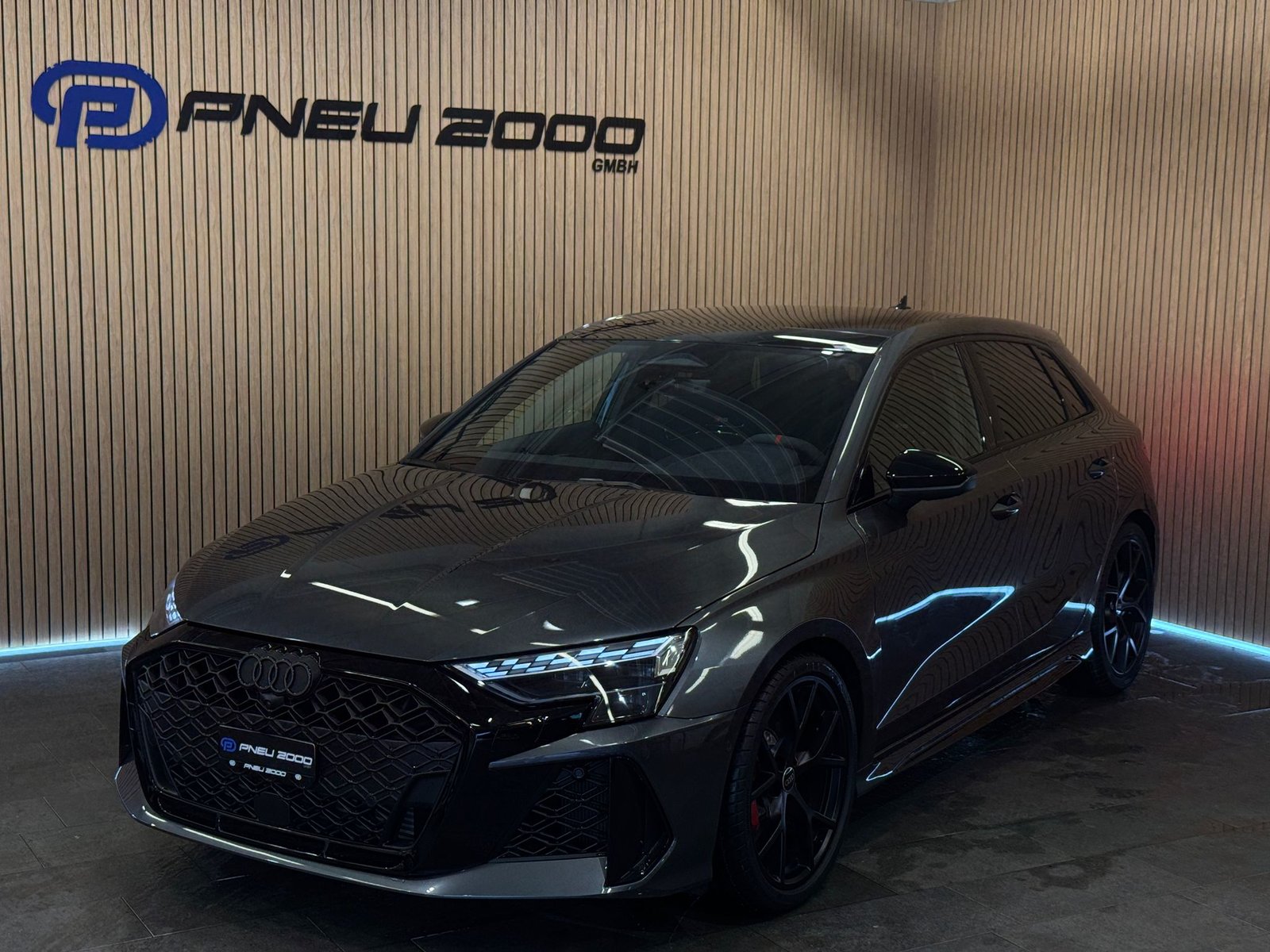 AUDI RS3 Sportback 2.5 TSI quattro S-tronic * 4Jahre/120'000