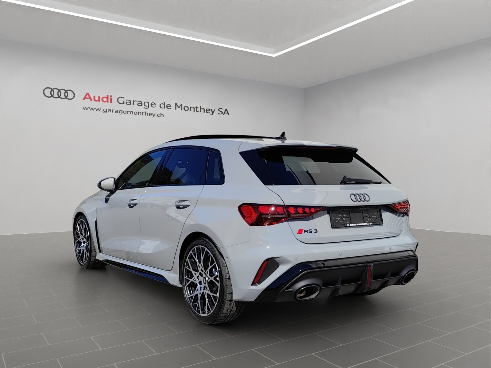 AUDI RS3 Sportback 2.5 TSI quattro S-tronic, Benzina, Auto nuove, Automatico - 3