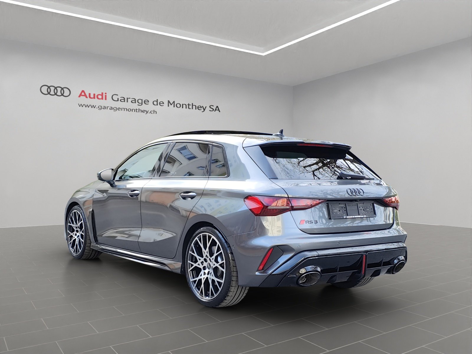 AUDI RS3 Sportback 2.5 TSI quattro S-tronic, Essence, Voiture nouvelle, Automatique - 3