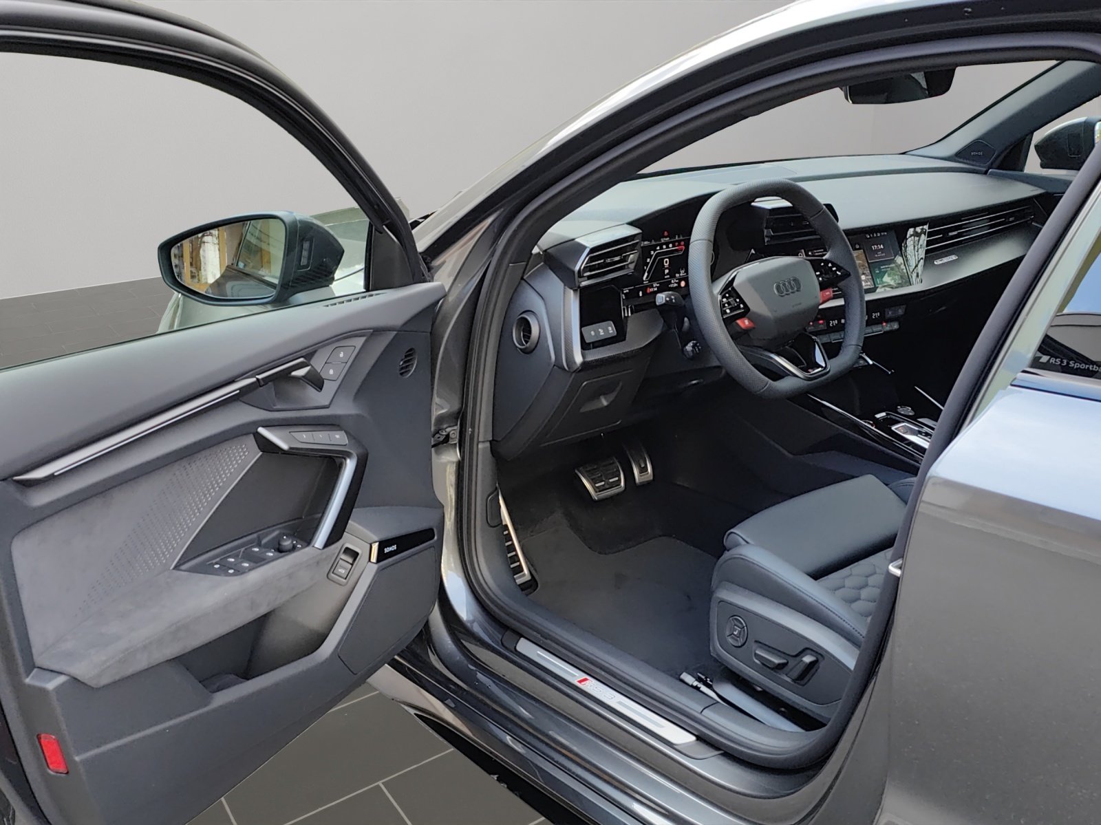 AUDI RS3 Sportback 2.5 TSI quattro S-tronic, Essence, Voiture nouvelle, Automatique - 6