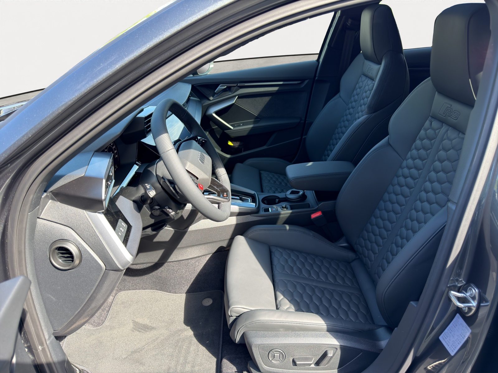 AUDI RS 3 Sportback, Essence, Voiture nouvelle, Automatique - 5
