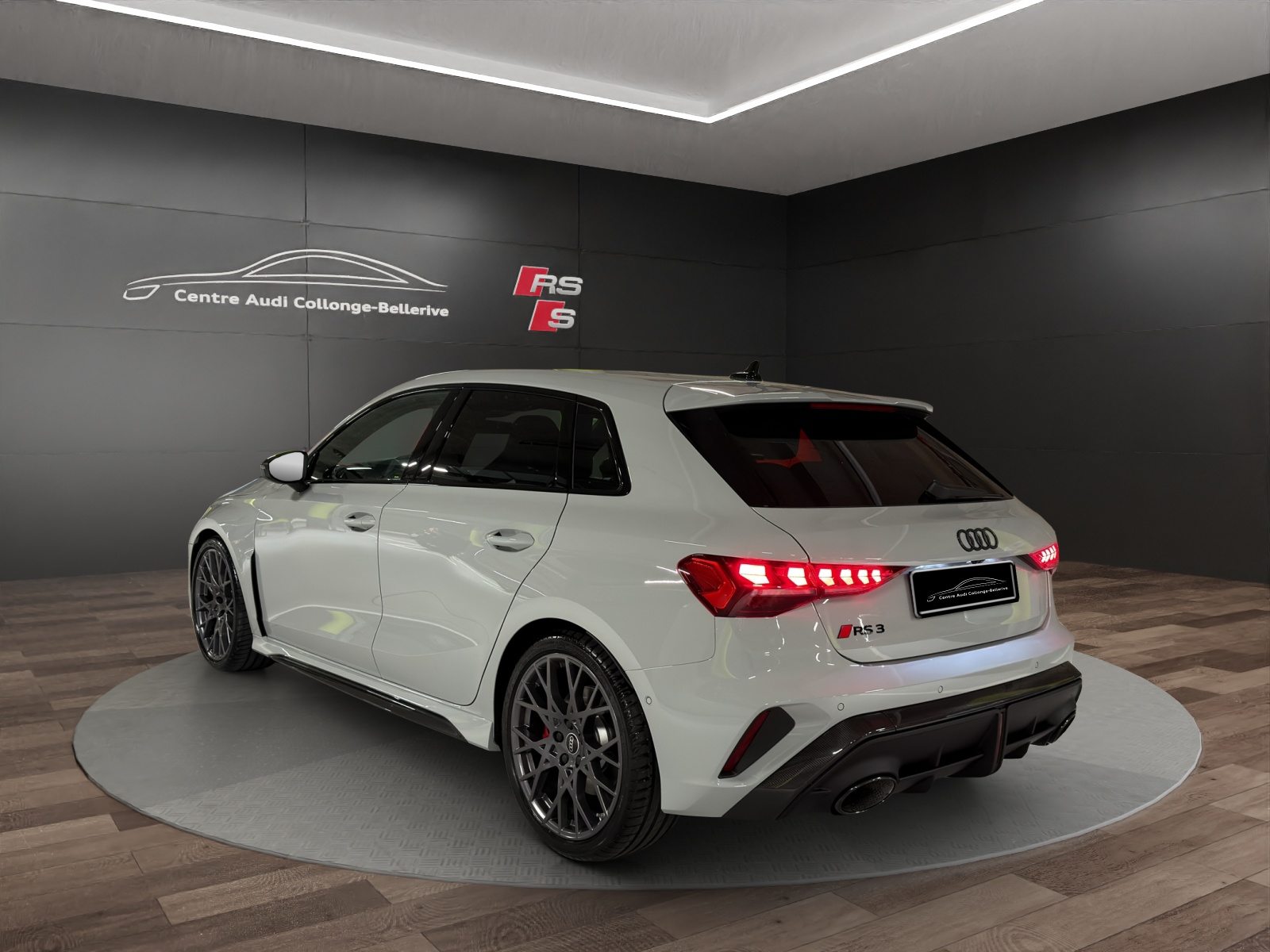 AUDI RS 3 Sportback, Essence, Voiture nouvelle, Automatique - 4