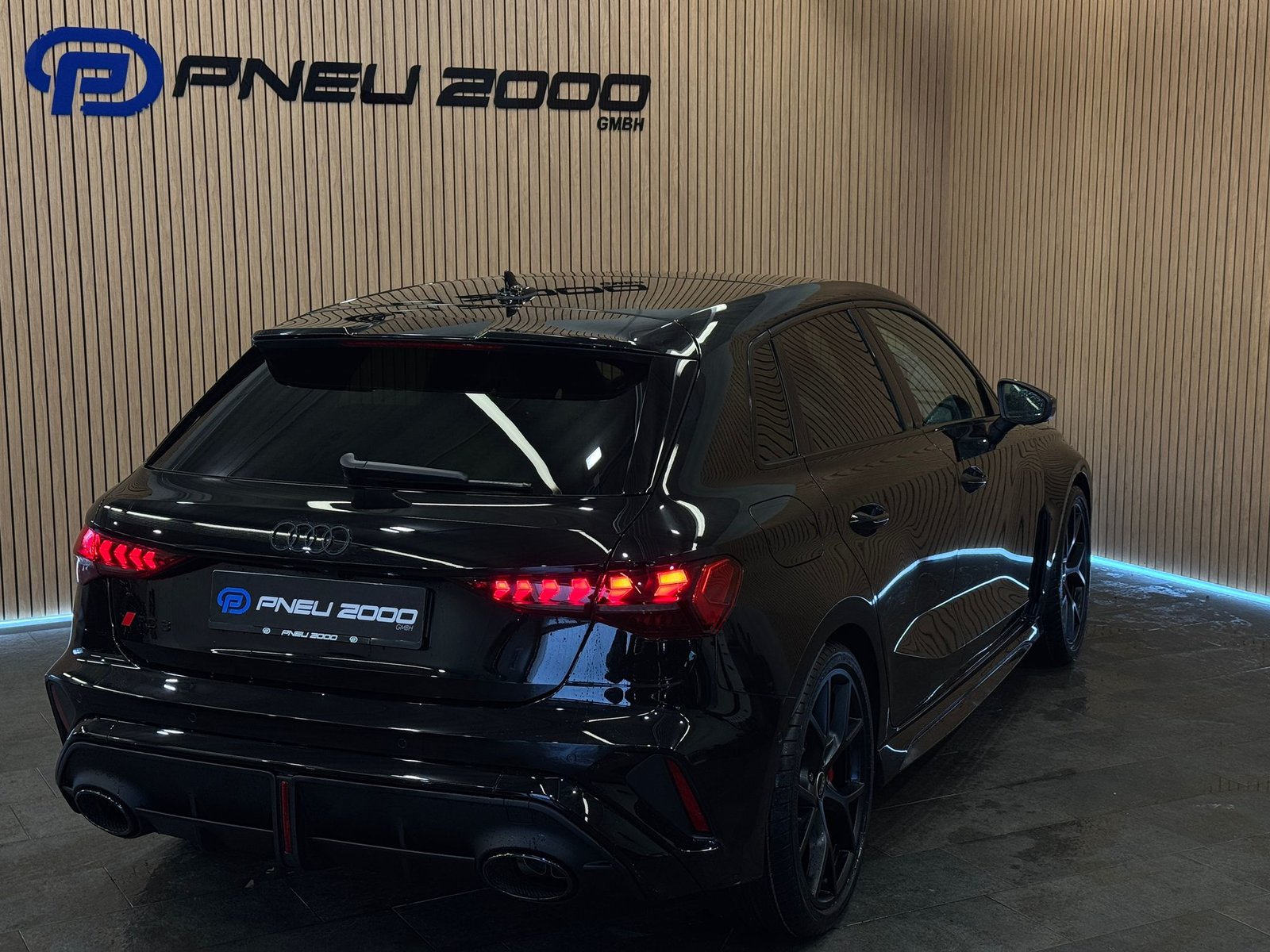 AUDI RS3 Sportback 2.5 TSI quattro S-tronic * 5Jahre/100'000, Benzin, Neuwagen, Automatik - 4