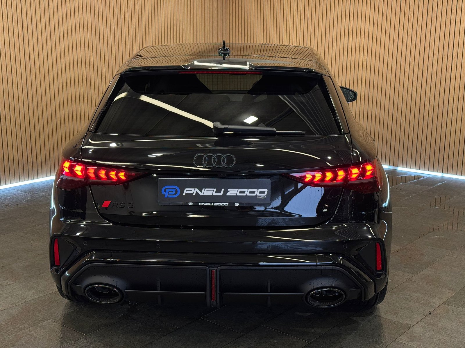 AUDI RS3 Sportback 2.5 TSI quattro S-tronic * 5Jahre/100'000, Benzin, Neuwagen, Automatik - 5