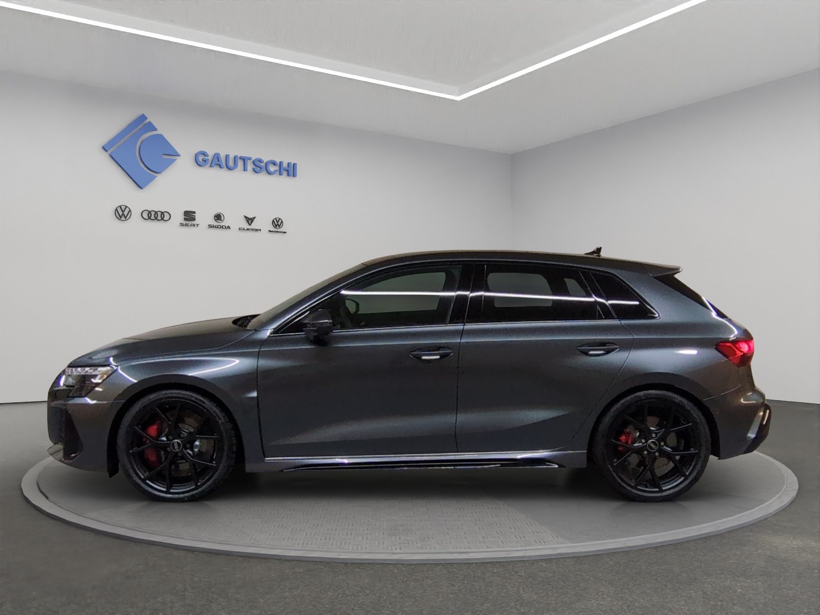 AUDI RS3 Sportback 2.5 TSI quattro S-tronic, Petrol, New car, Automatic - 2