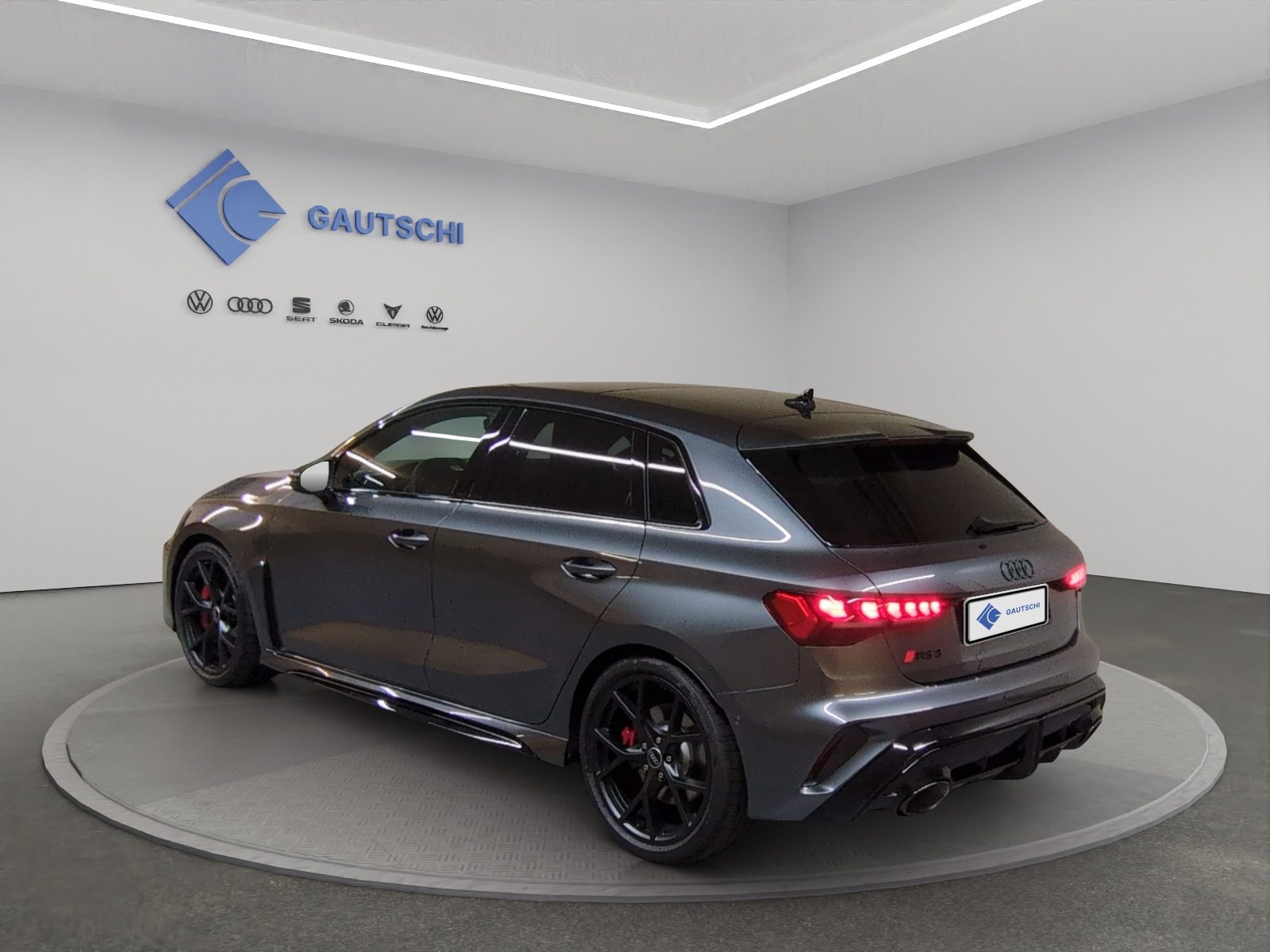 AUDI RS3 Sportback 2.5 TSI quattro S-tronic, Petrol, New car, Automatic - 3