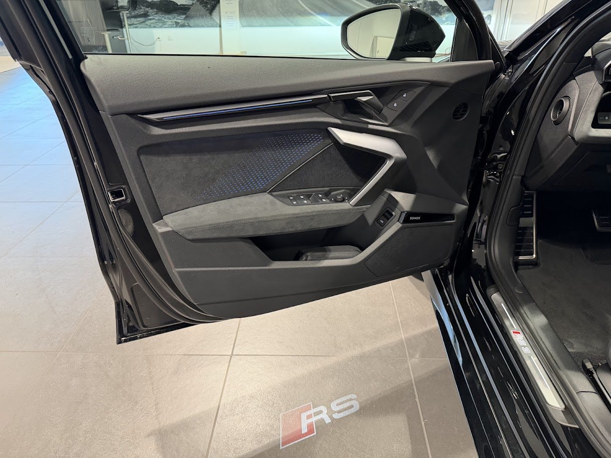 AUDI RS 3 Sportback, Petrol, New car, Automatic - 3