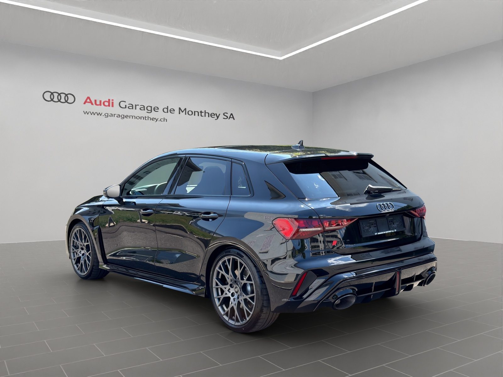 AUDI RS 3 Sportback, Petrol, New car, Automatic - 3