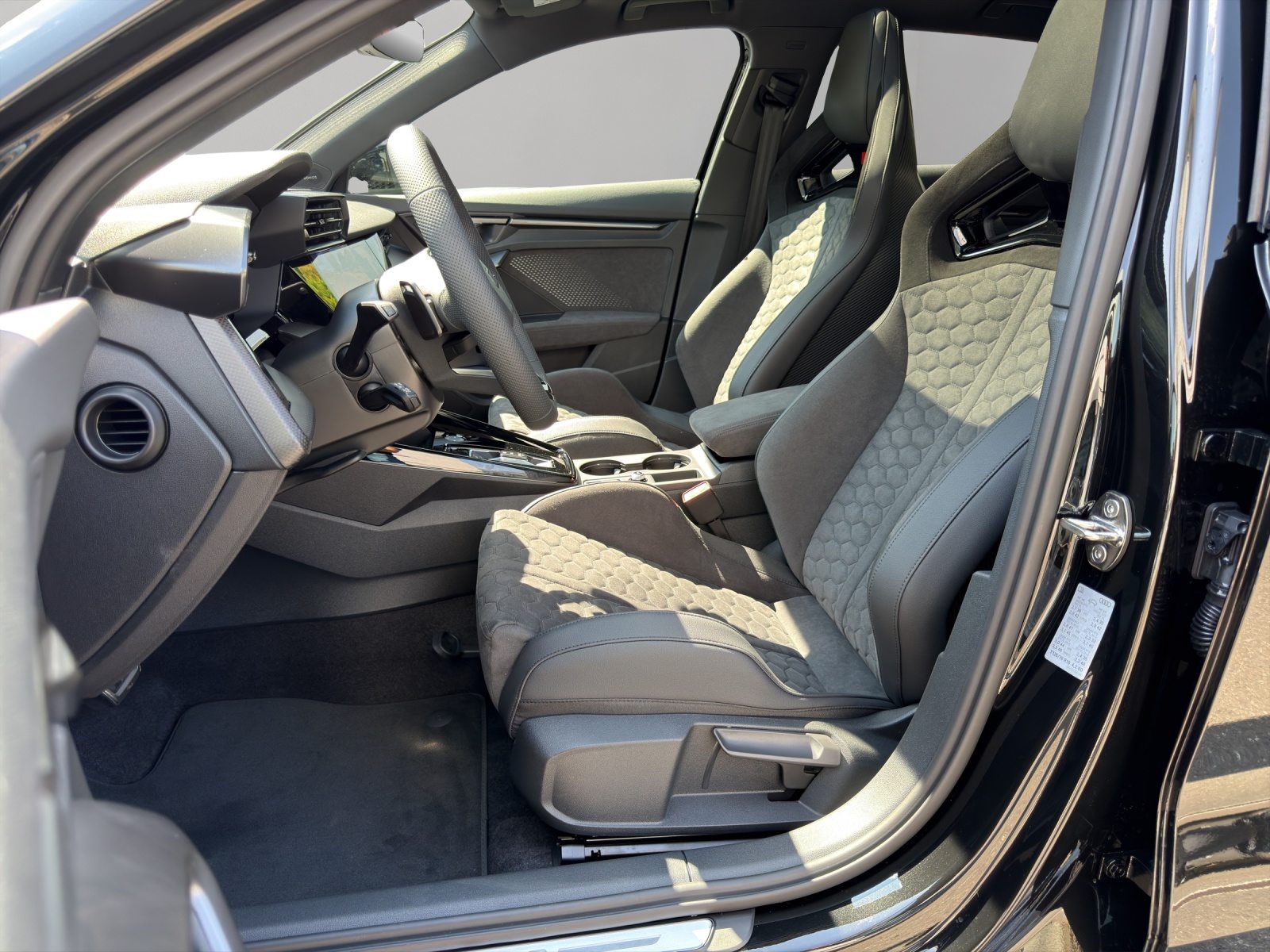 AUDI RS 3 Sportback, Petrol, New car, Automatic - 7