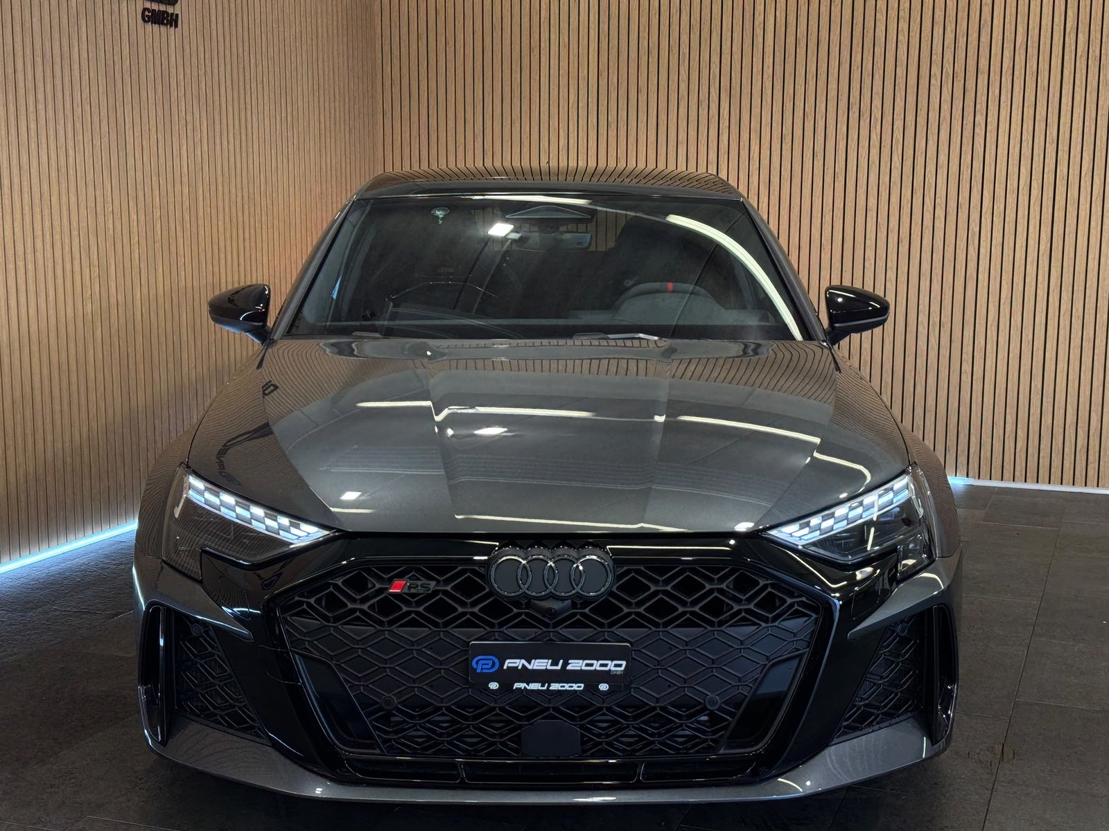 AUDI RS3 Sportback 2.5 TSI competition limited quattro S-tro, Benzin, Neuwagen, Automatik - 3
