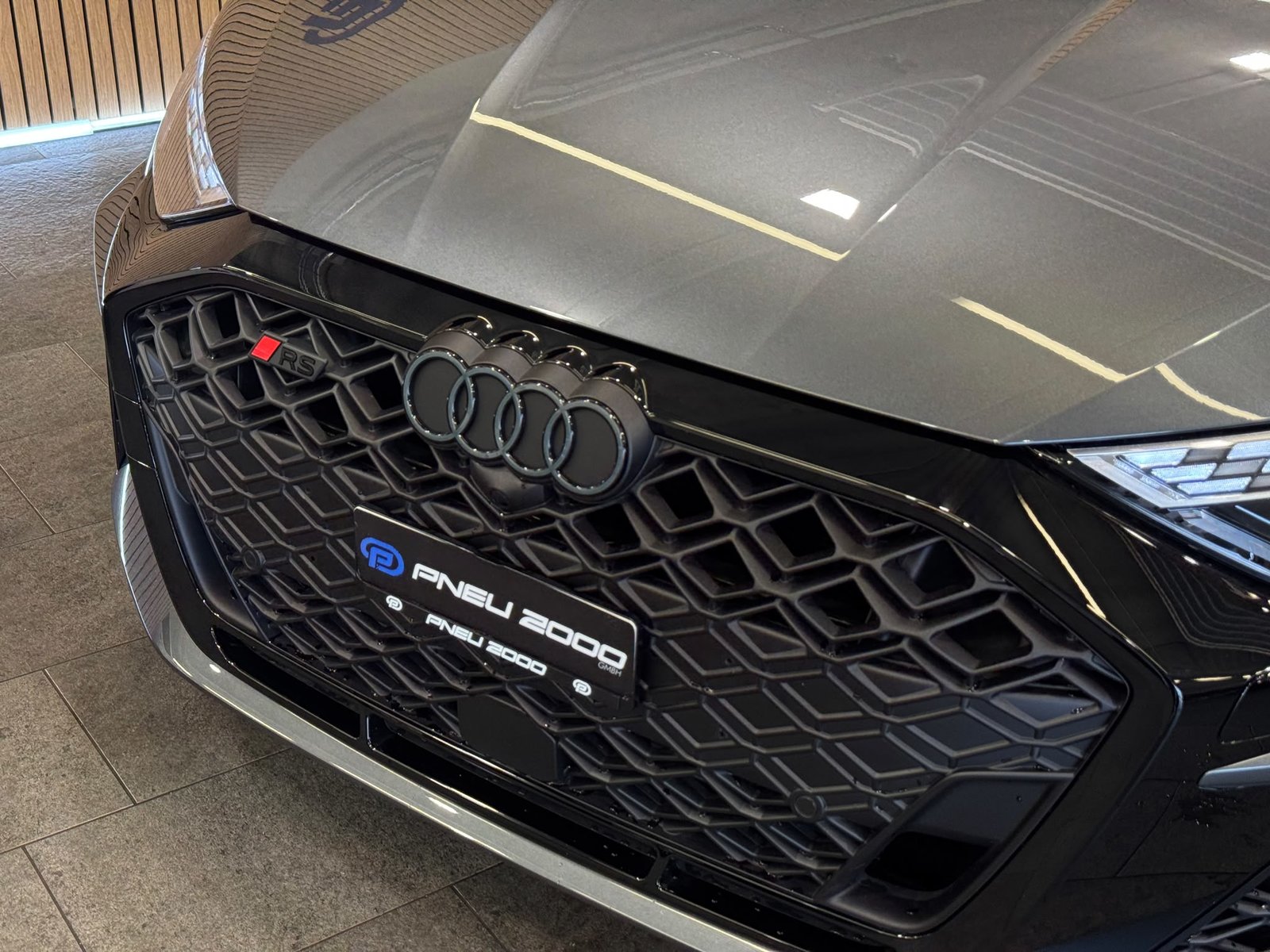 AUDI RS3 Sportback 2.5 TSI competition limited quattro S-tro, Benzin, Neuwagen, Automatik - 4