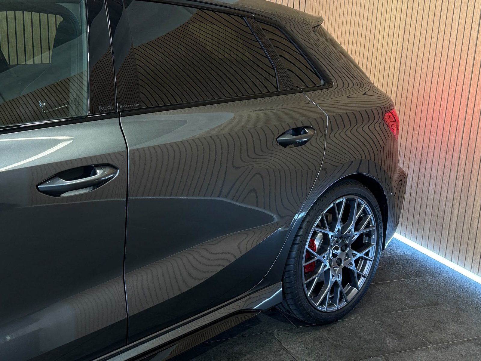 AUDI RS3 Sportback 2.5 TSI competition limited quattro S-tro, Benzin, Neuwagen, Automatik - 6