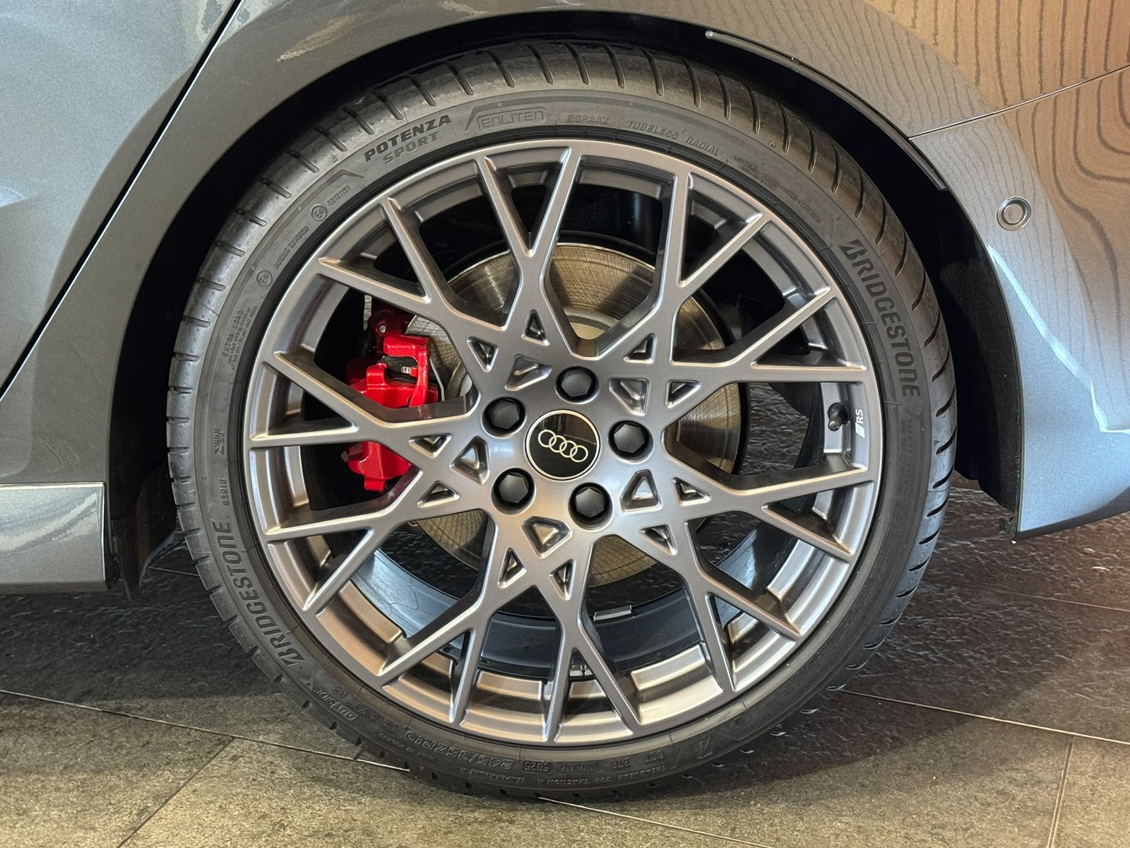 AUDI RS3 Sportback 2.5 TSI competition limited quattro S-tro, Benzin, Neuwagen, Automatik - 7