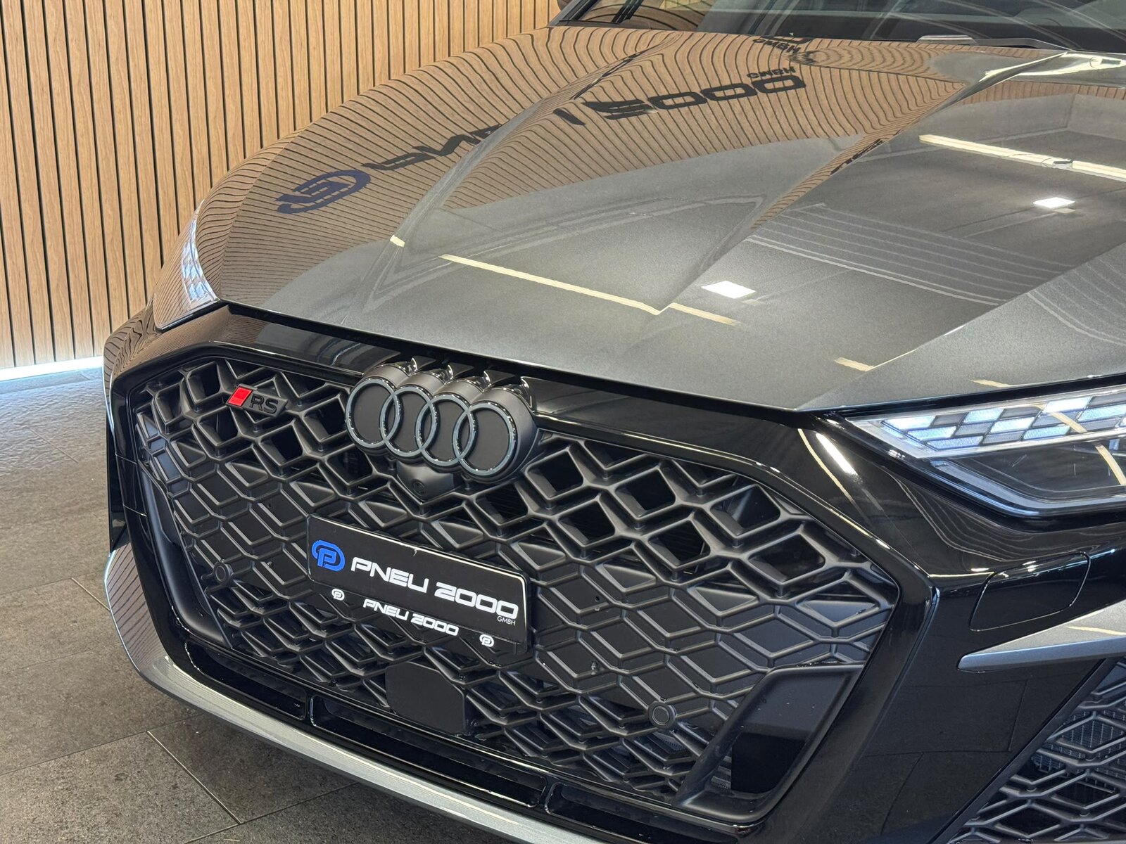 AUDI RS3 Sportback 2.5 TSI Daytona grau quattro S-tronic, Benzin, Neuwagen, Automatik - 3