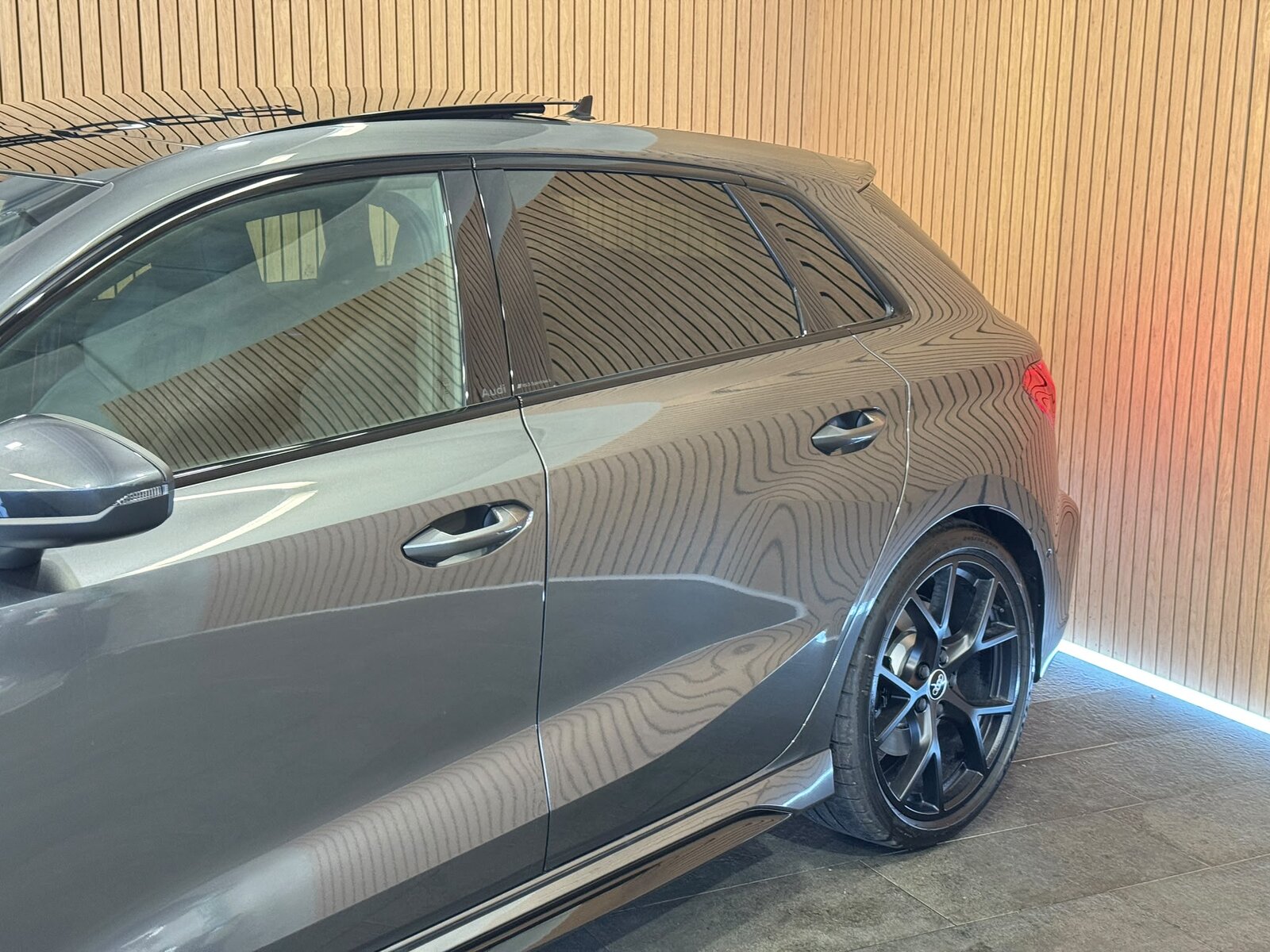 AUDI RS3 Sportback 2.5 TSI Daytona grau quattro S-tronic, Benzin, Neuwagen, Automatik - 5