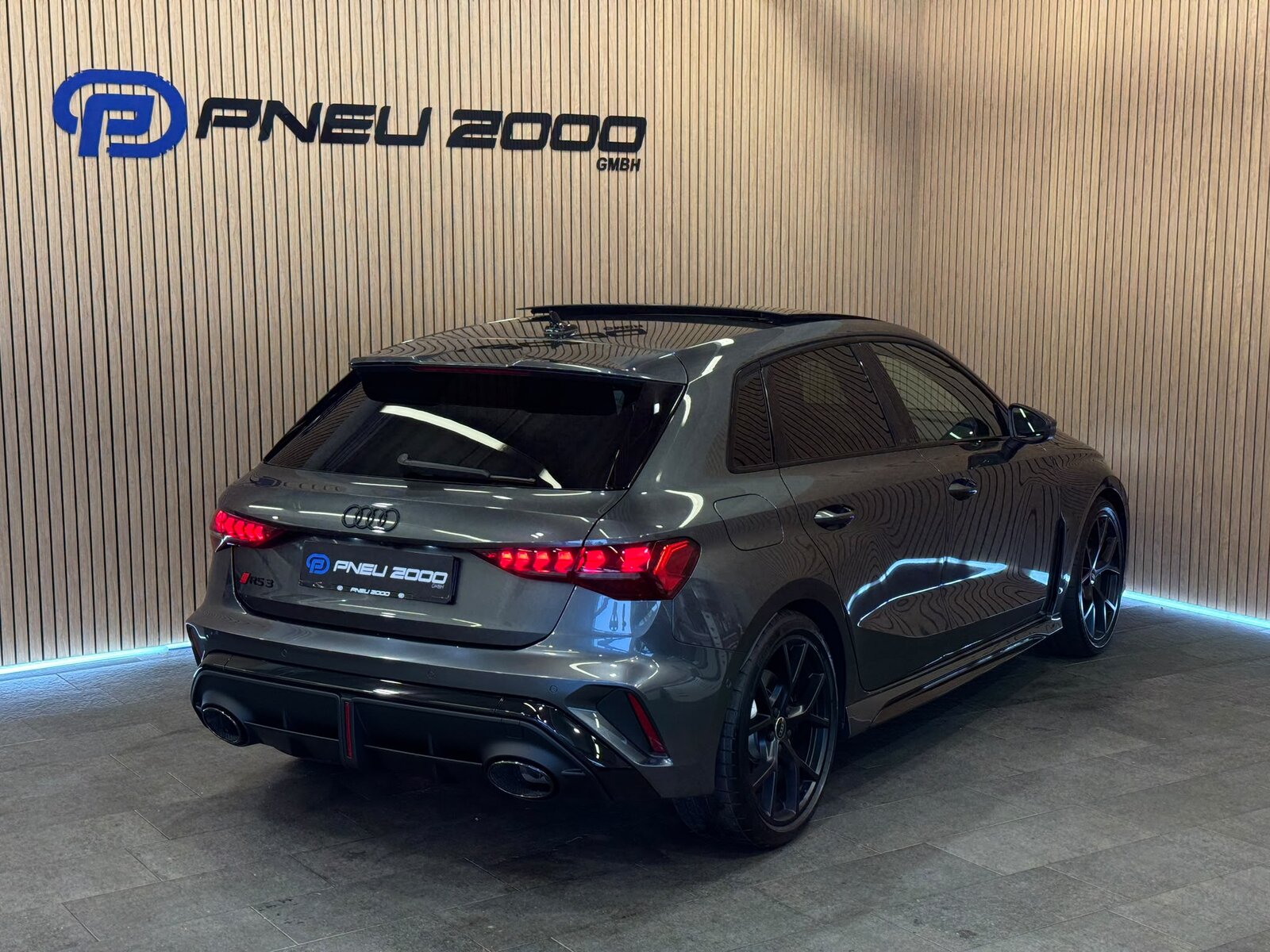 AUDI RS3 Sportback 2.5 TSI Daytona grau quattro S-tronic, Benzin, Neuwagen, Automatik - 6