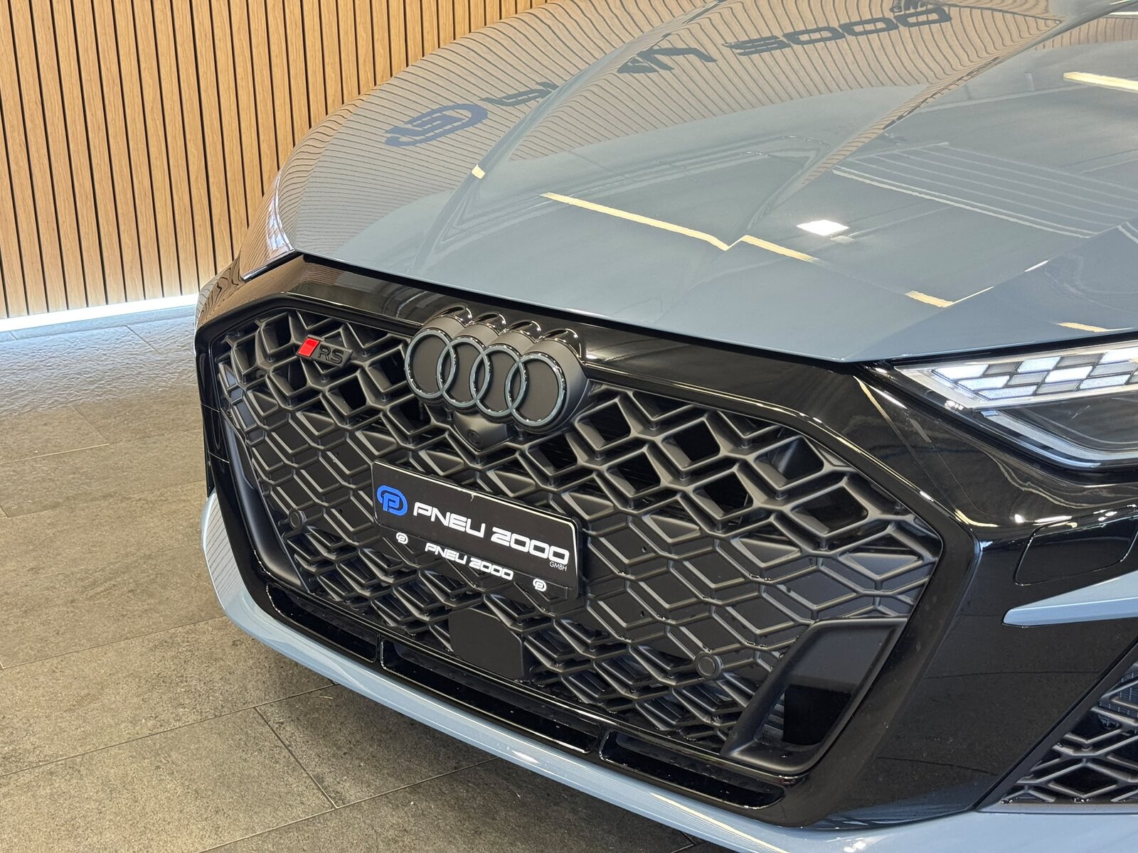 AUDI RS3 Sportback 2.5 TSI Kemoragrau quattro S-tronic, Benzin, Neuwagen, Automatik - 3