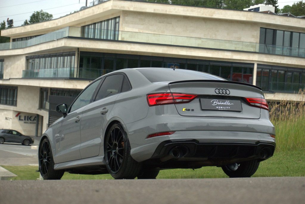 AUDI RS3 2.5 T FSI quattro S-Tronic, Benzin, Occasion / Gebraucht, Automatik - 5