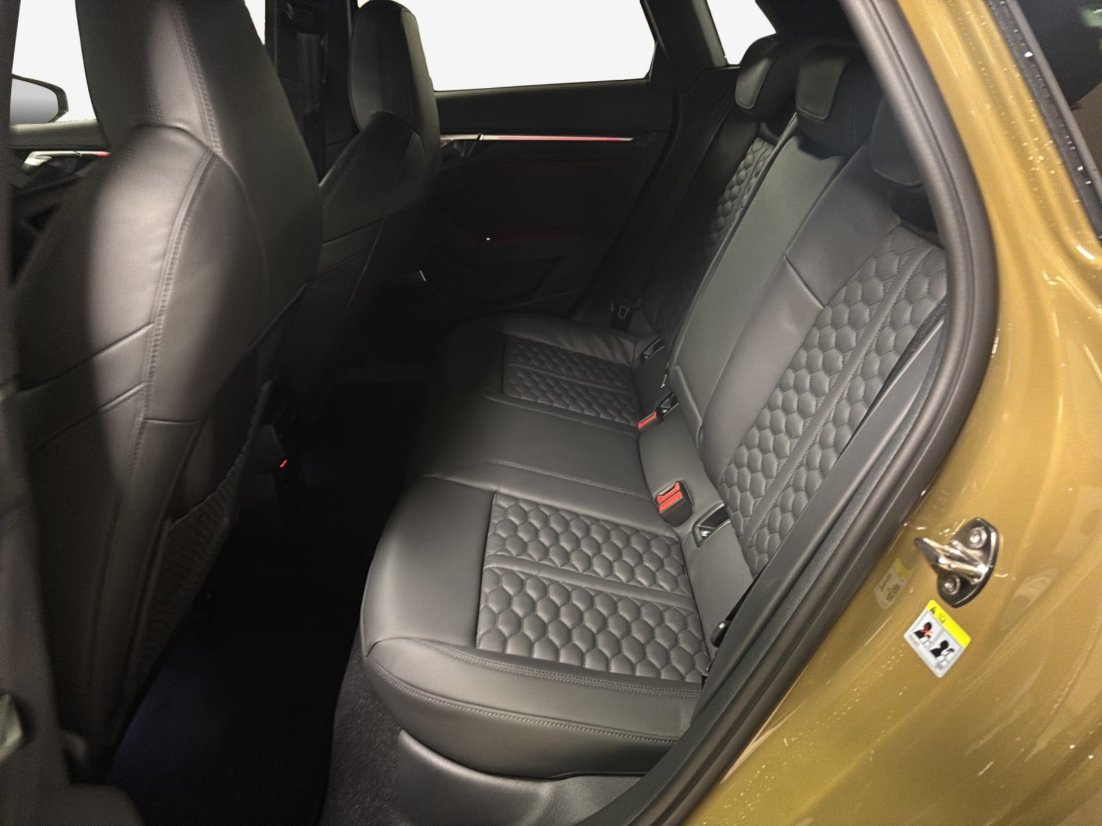AUDI RS 3 Sportback, Petrol, Second hand / Used, Automatic - 7
