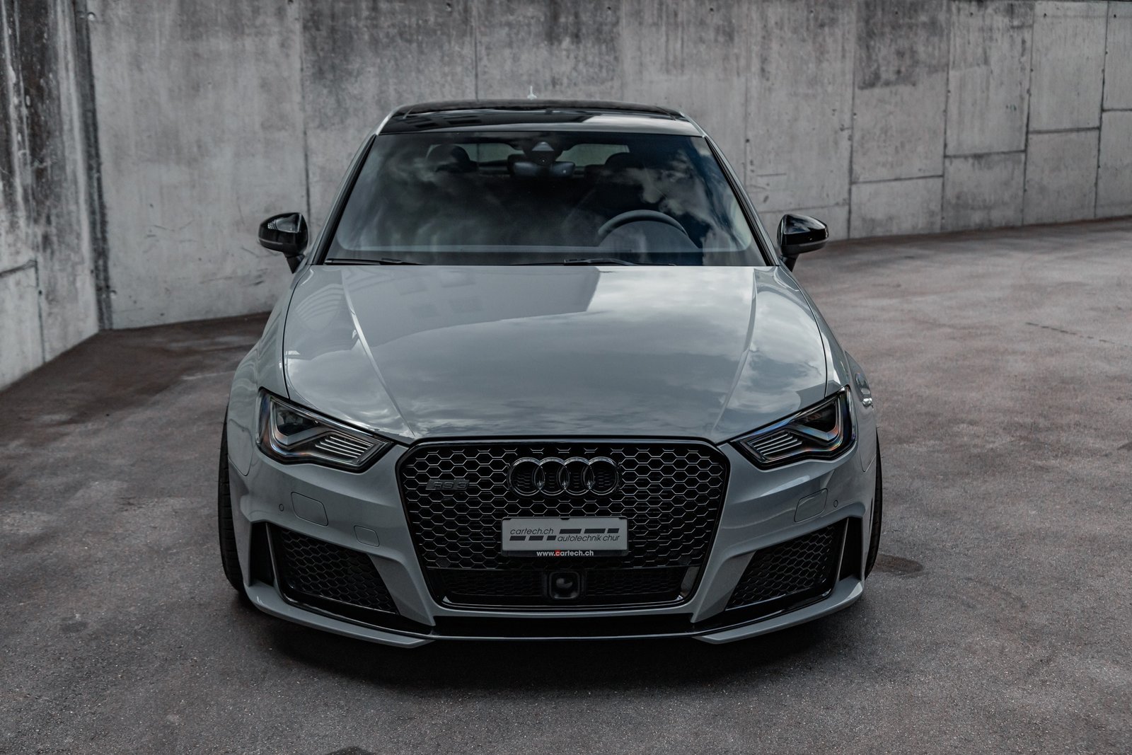 AUDI RS3 2.5 TSI quattro S-tronic, Essence, Occasion / Utilisé, Automatique - 2