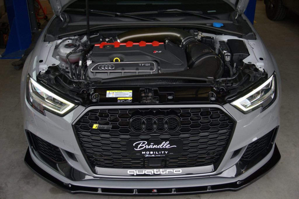 AUDI RS3 2.5 T FSI quattro S-Tronic, Benzin, Occasion / Gebraucht, Automatik - 7