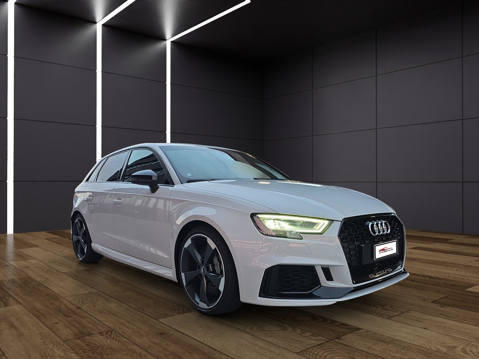 AUDI RS3 Sportback 2.5 TSI quattro S-tronic, Essence, Occasion / Utilisé, Automatique - 2