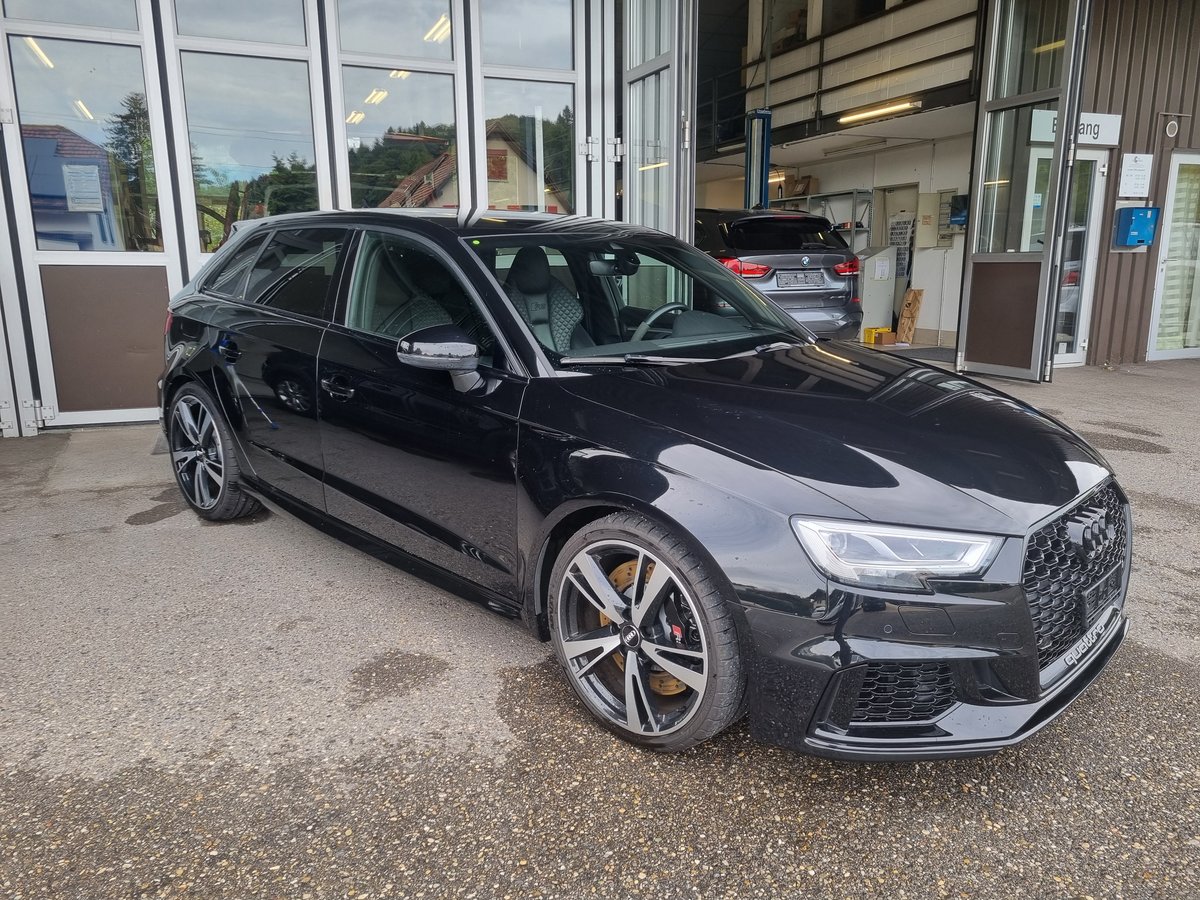 AUDI RS3 Sportback 2.5 TSI quattro S-tronic, Essence, Occasion / Utilisé, Automatique - 2