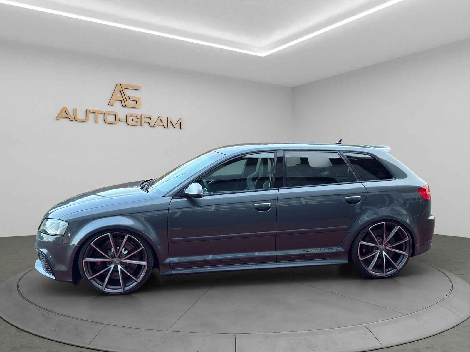 AUDI RS3 Sportback 2.5 TFSI quattro S-tronic, Petrol, Second hand / Used, Automatic - 2