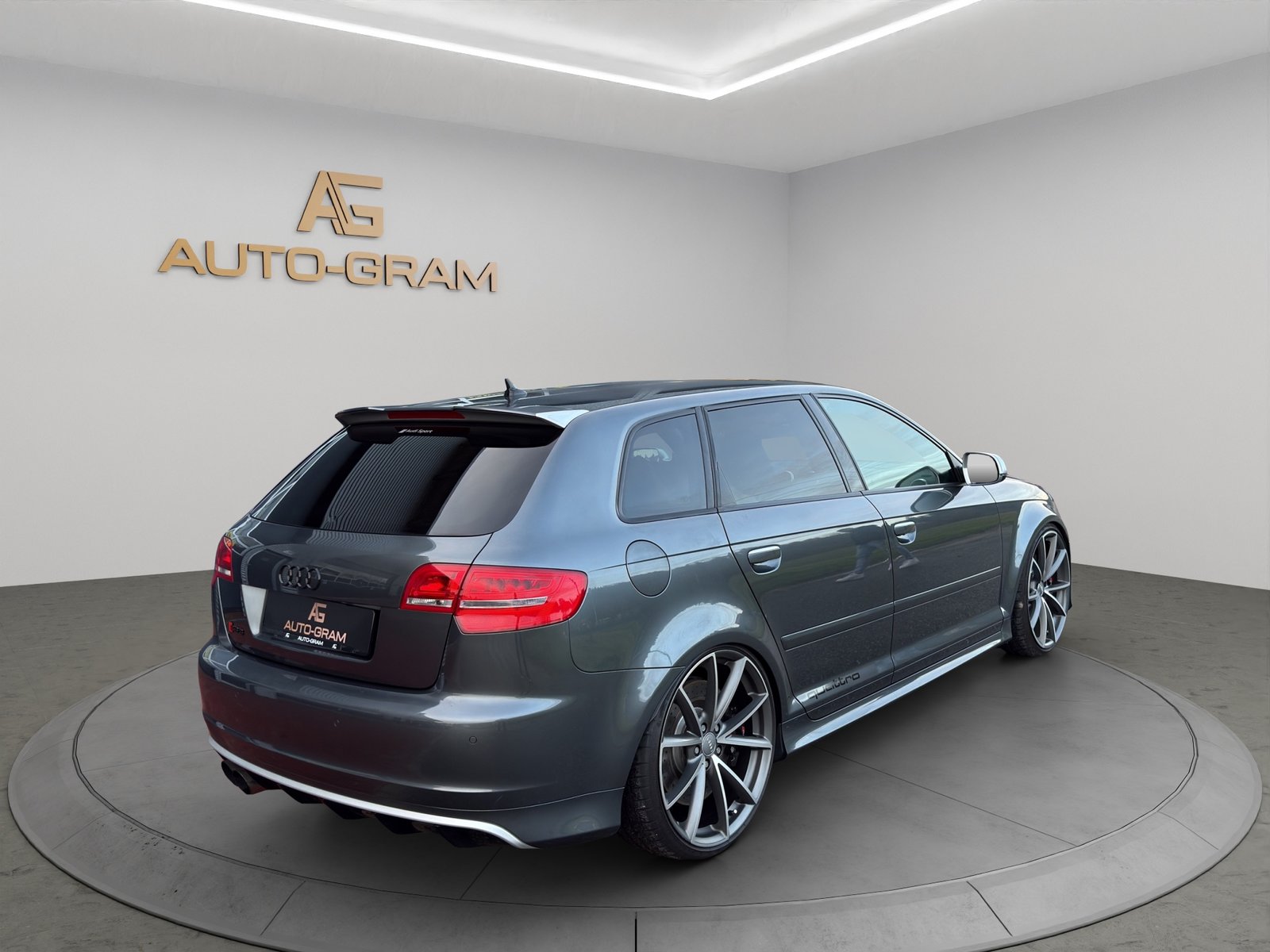 AUDI RS3 Sportback 2.5 TFSI quattro S-tronic, Petrol, Second hand / Used, Automatic - 5