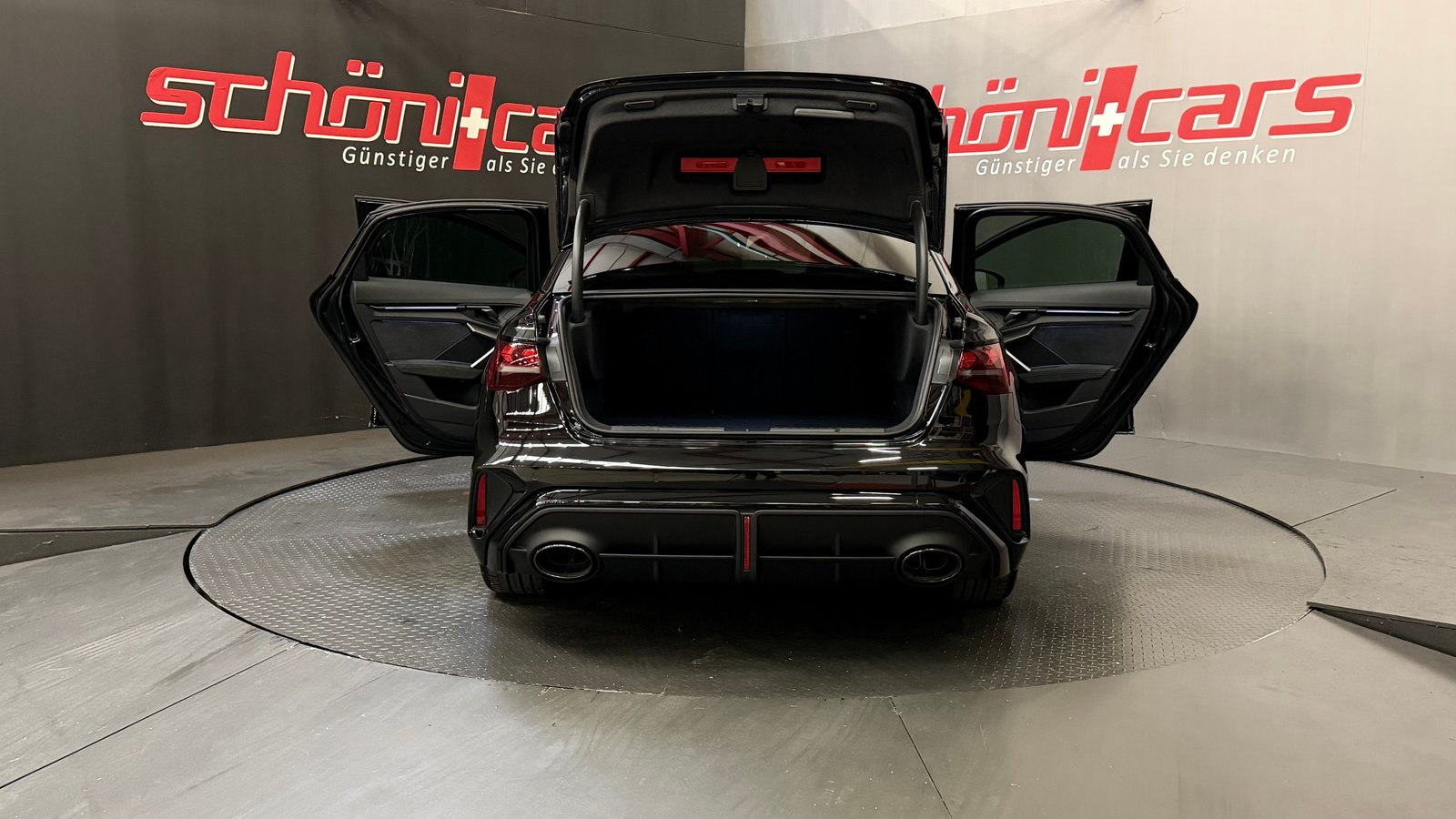 AUDI RS3 Limousine 2.5 TSI quattro S-tronic, Petrol, Second hand / Used, Automatic - 5