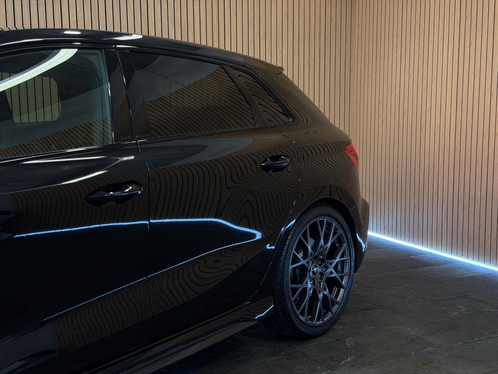 AUDI RS3 Sportback 2.5 TSI quattro S-tronic *CARBON PAKET*V-Max 2, Essence, Occasion / Utilisé, Automatique - 3
