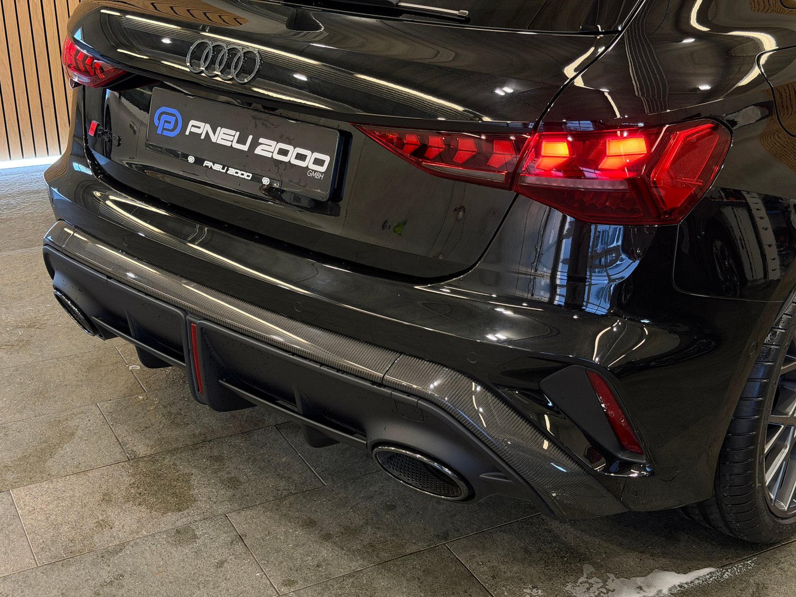 AUDI RS3 Sportback 2.5 TSI quattro S-tronic *CARBON PAKET*V-Max 2, Essence, Occasion / Utilisé, Automatique - 6