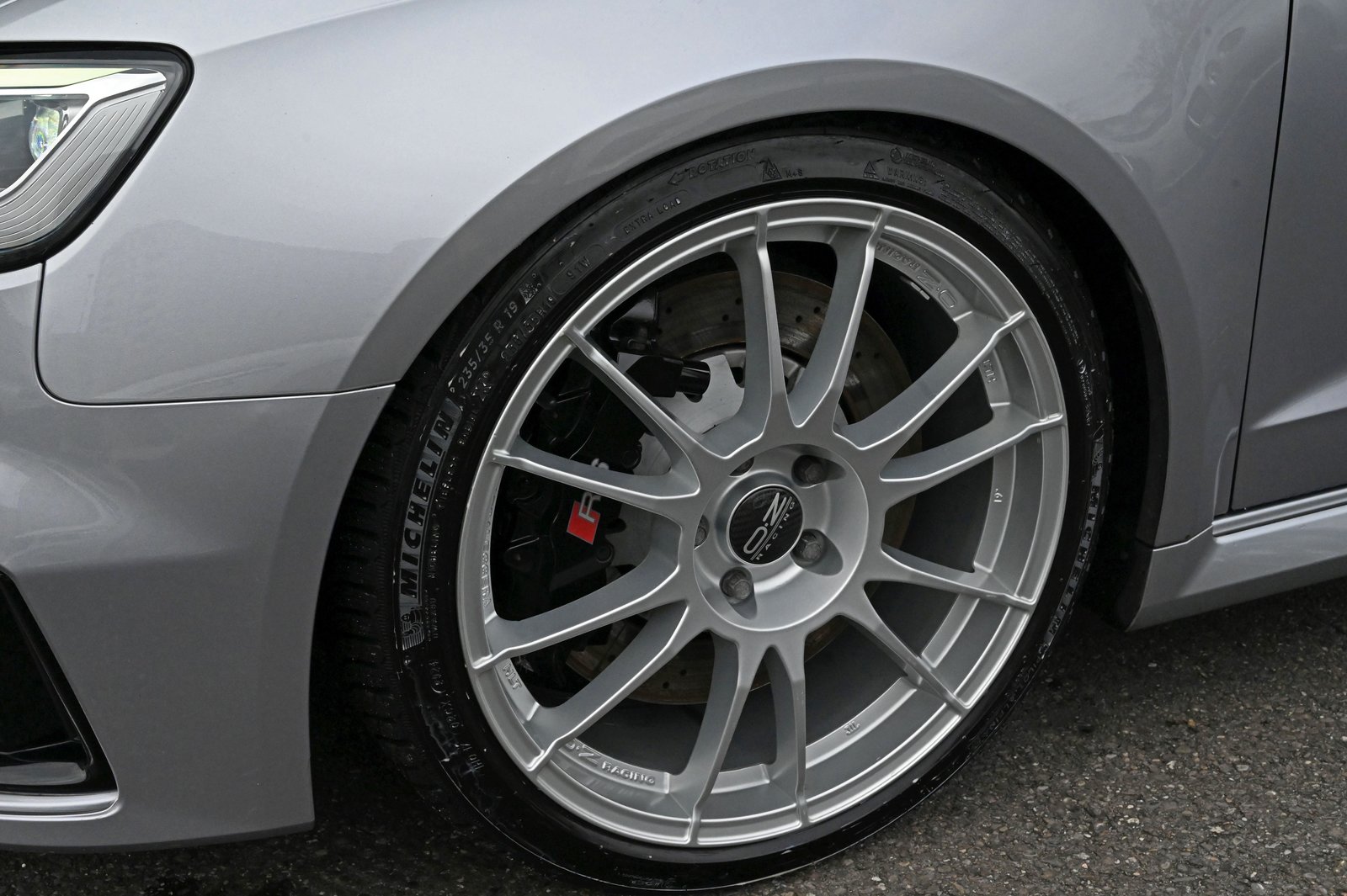 AUDI RS3 "APR 555 Kit" Sportback 2.5 TSI quattro S-tronic, Benzin, Occasion / Gebraucht, Automat - 5