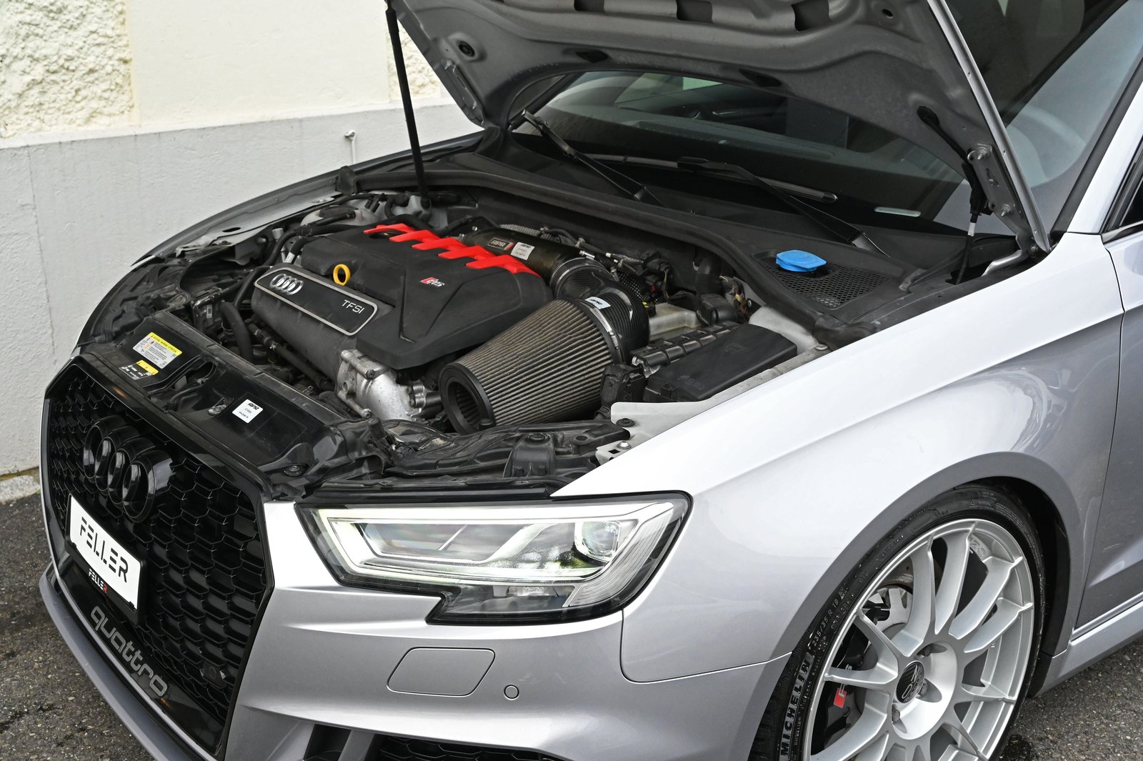 AUDI RS3 "APR 555 Kit" Sportback 2.5 TSI quattro S-tronic, Benzin, Occasion / Gebraucht, Automat - 6