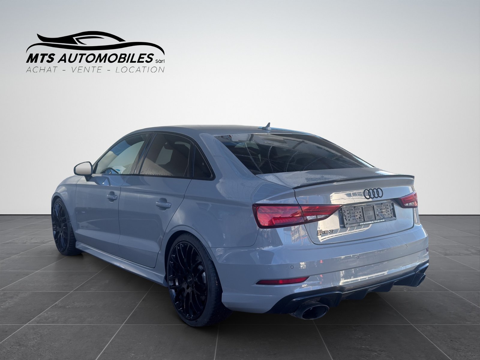 AUDI RS3 Sportback 2.5 TSI quattro S-tronic, Essence, Occasion / Utilisé, Automatique - 4
