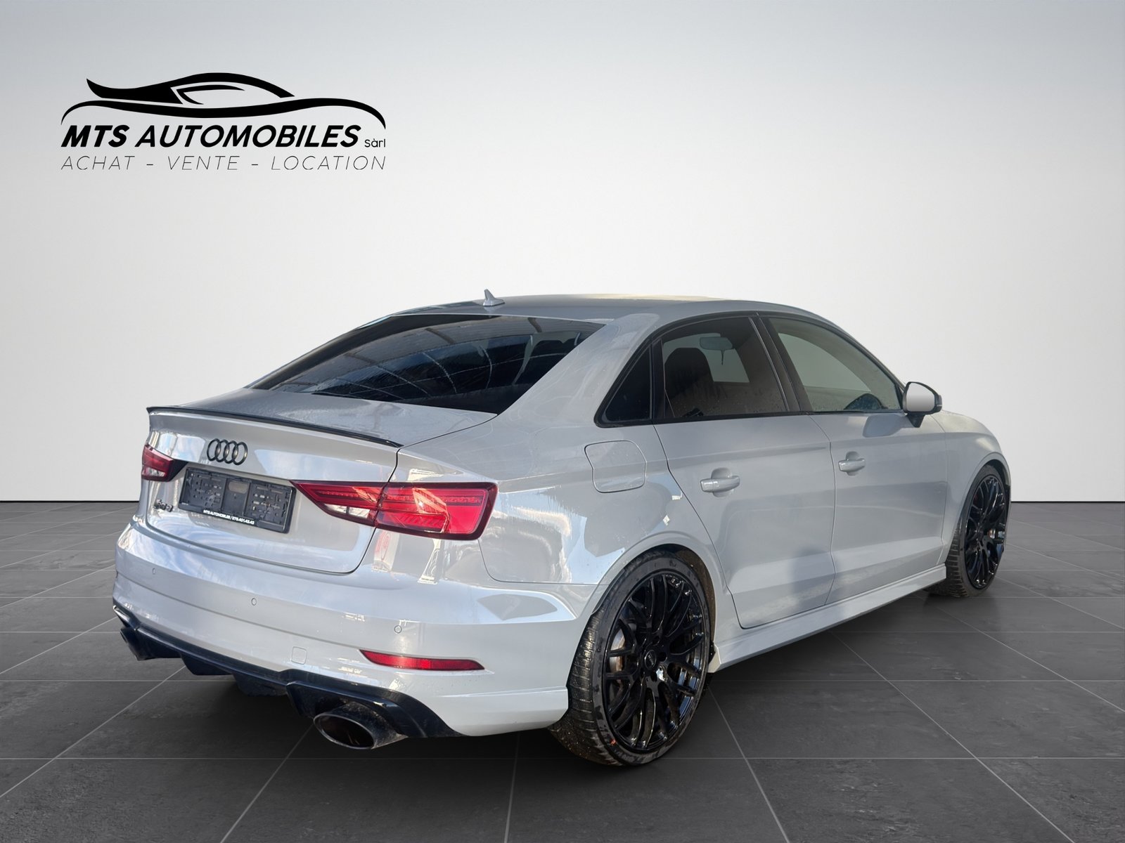 AUDI RS3 Sportback 2.5 TSI quattro S-tronic, Essence, Occasion / Utilisé, Automatique - 6