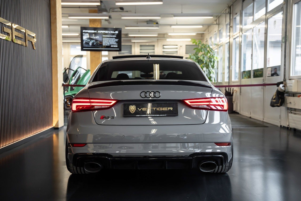 AUDI RS3 Limousine 2.5 TSI quattro S-tronic, Essence, Occasion / Utilisé, Automatique - 4