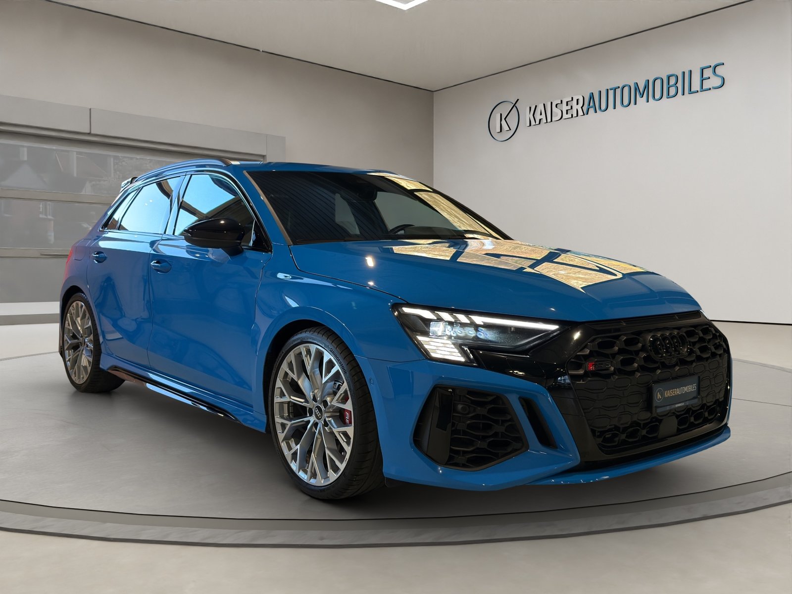 AUDI RS3 Sportback 2.5 TSI quattro S-tronic, Petrol, Second hand / Used, Automatic - 3