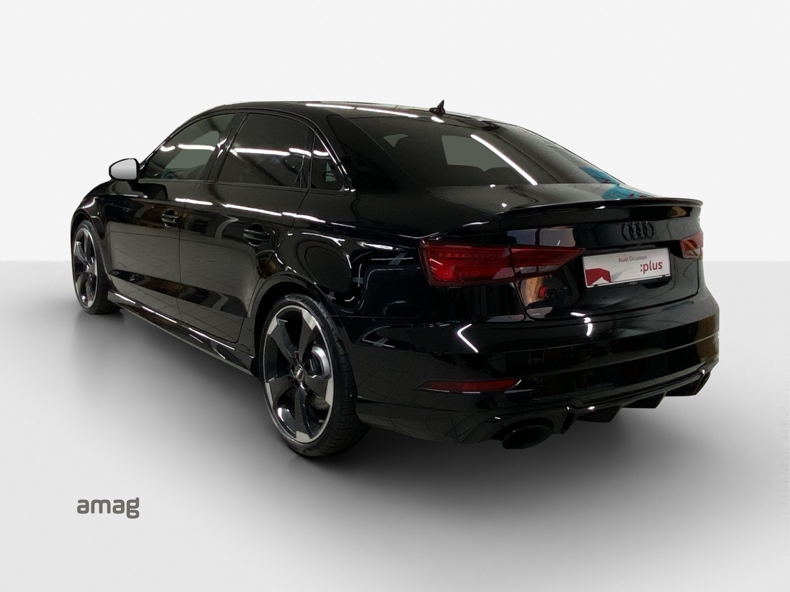 AUDI RS3 Lim. 2.5 TSI quattro, Petrol, Second hand / Used, Automatic - 3