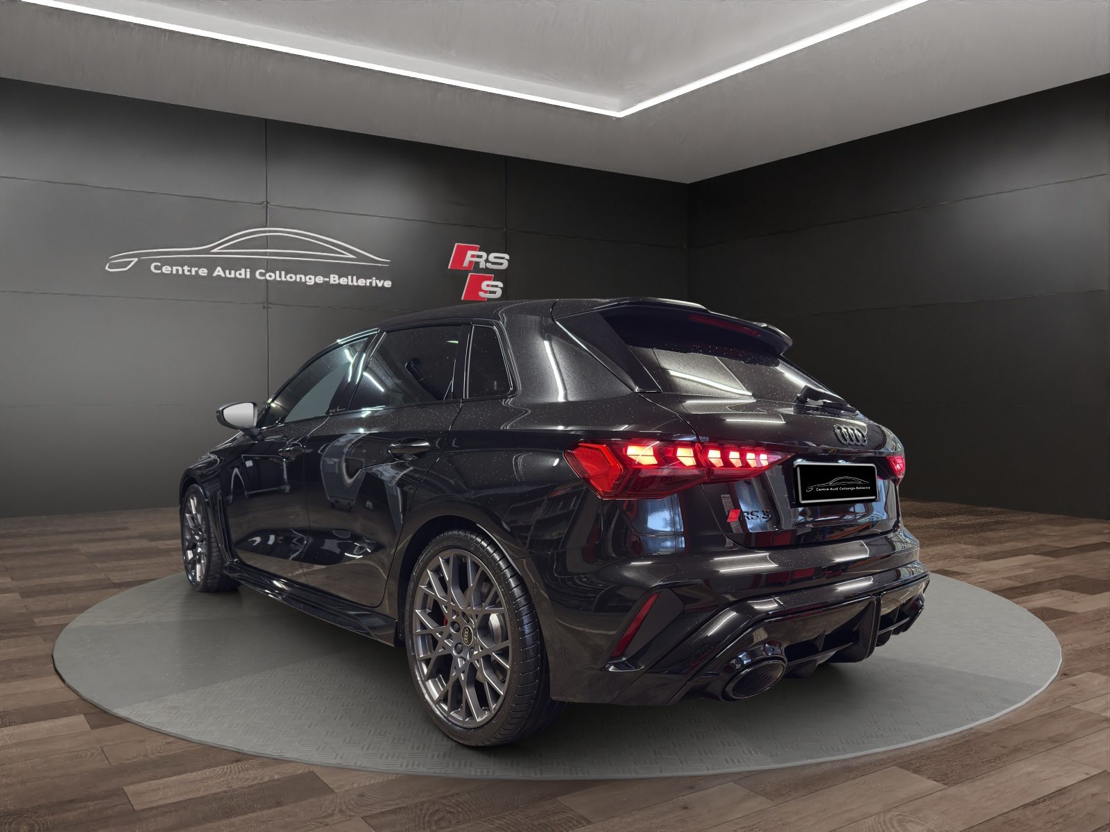 AUDI RS 3 Sportback, Benzin, Occasion / Gebraucht, Automatik - 4