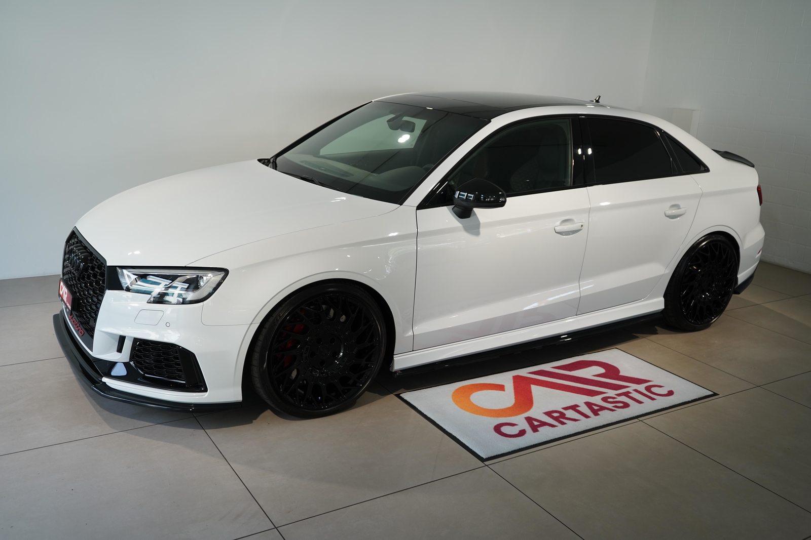 AUDI RS3 Limousine 2.5 T FSI quattro S-Tronic