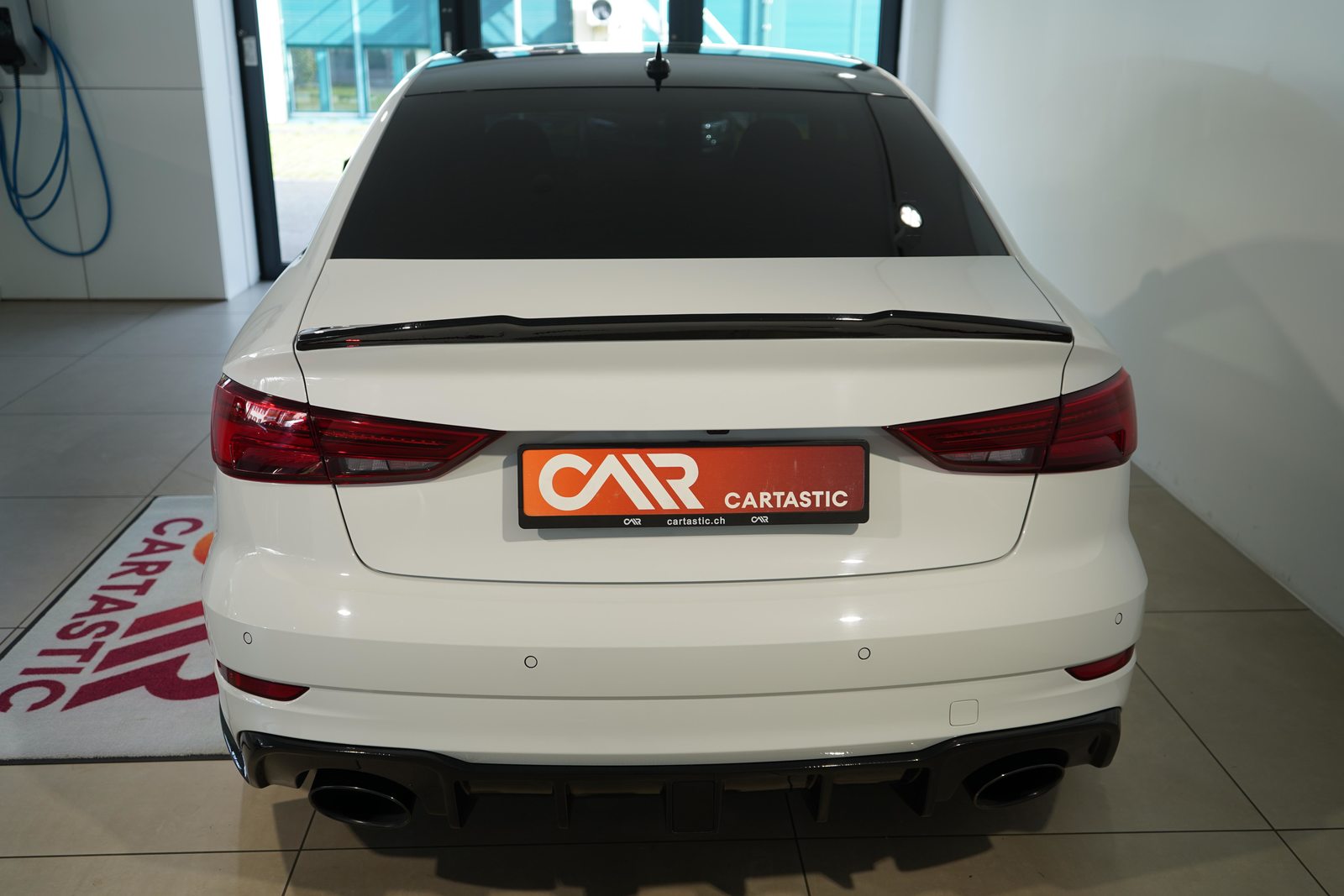 AUDI RS3 Limousine 2.5 T FSI quattro S-Tronic, Essence, Occasion / Utilisé, Automatique - 4