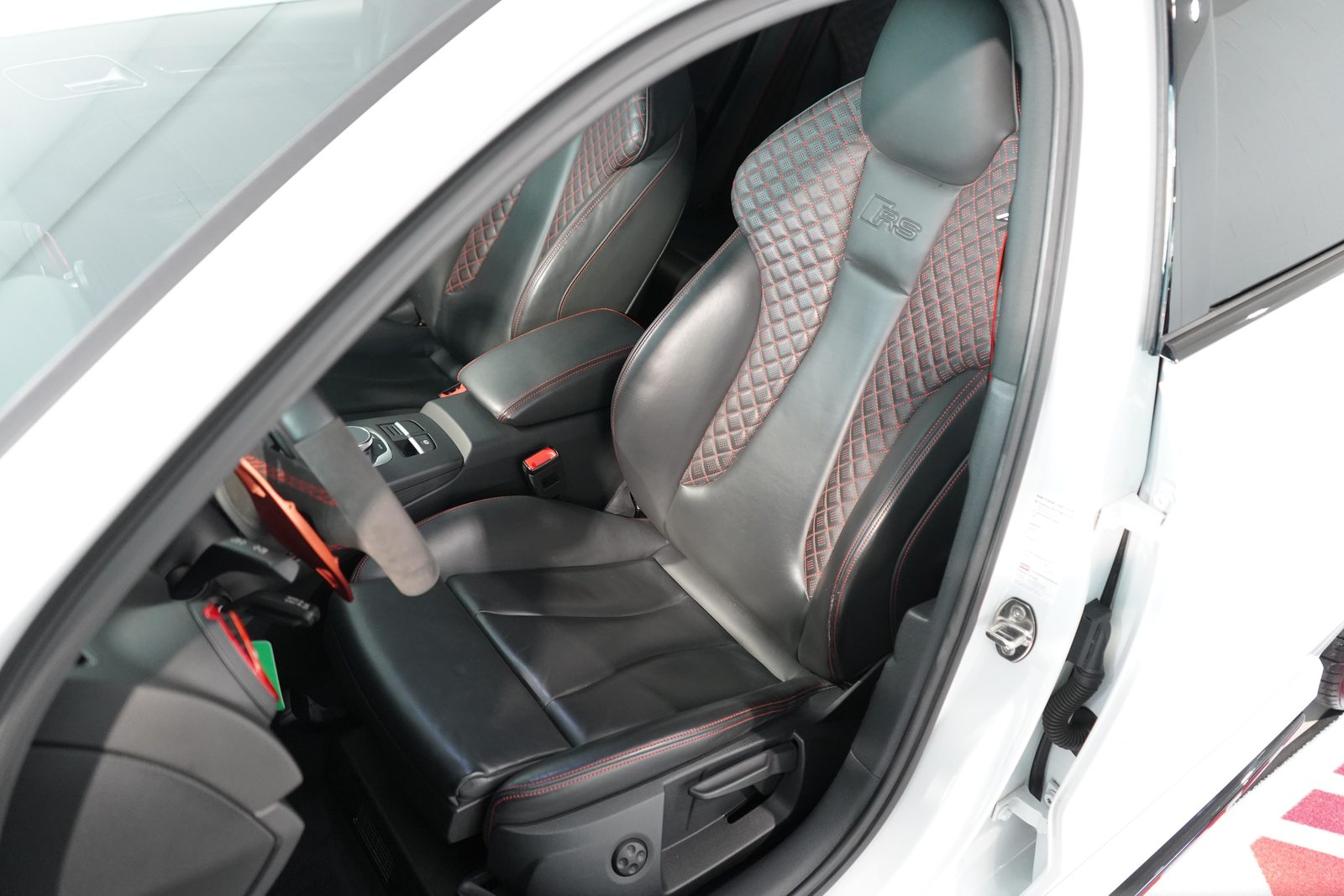 AUDI RS3 Limousine 2.5 T FSI quattro S-Tronic, Essence, Occasion / Utilisé, Automatique - 6