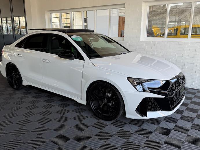 AUDI RS3 Limousine ABT 485 PS ( CH ) 2.5 TSI quattro S-troni, Benzin, Occasion / Gebraucht, Automatik