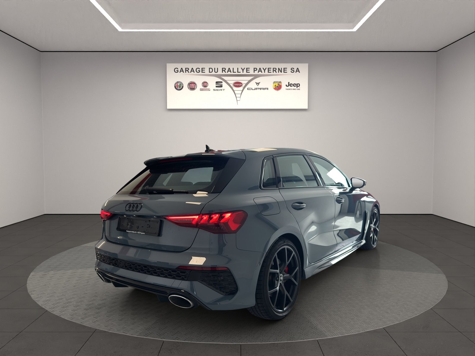 AUDI RS3 Sportback 2.5 TSI quattro S-tronic, Essence, Occasion / Utilisé, Automatique - 5