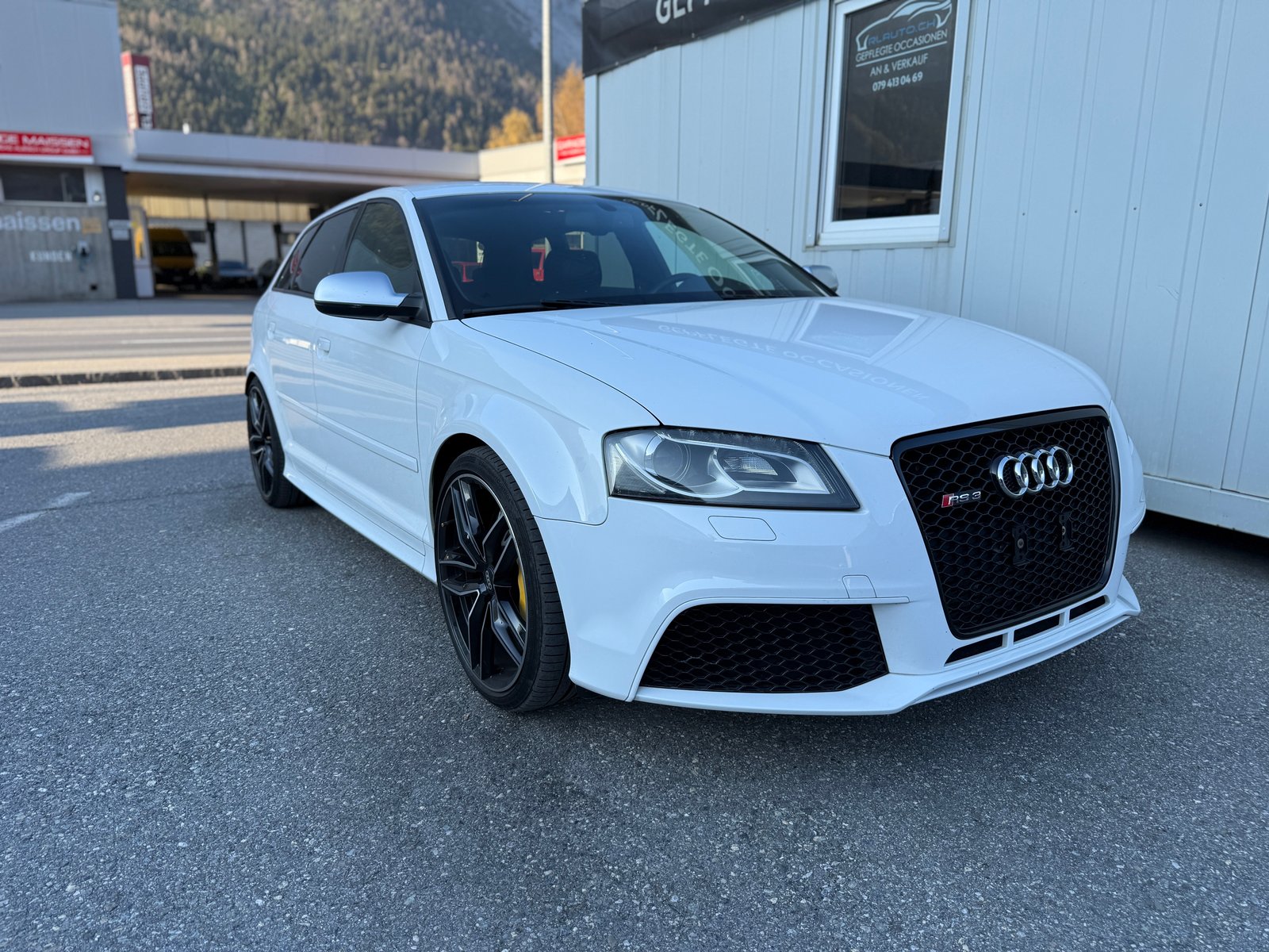 AUDI RS3 Sportback 2.5 TFSI quattro S-tronic *FRISCH MFK* LE