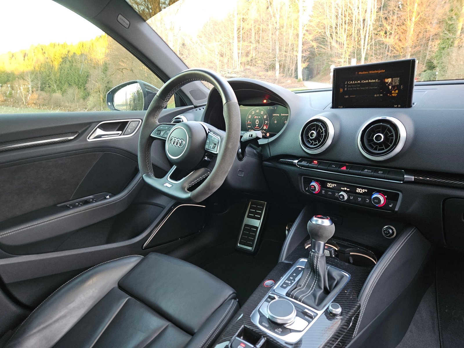 AUDI RS3 Sportback 2.5 TSI quattro S-tronic, Essence, Occasion / Utilisé, Automatique - 5
