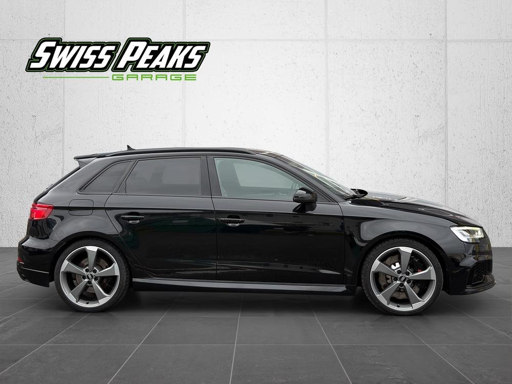 AUDI RS3 Sportback 2.5 TSI quattro S-tronic, Benzin, Occasion / Gebraucht, Automatik - 7