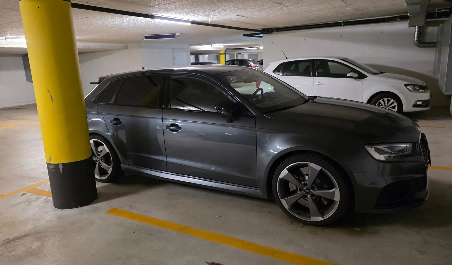 AUDI RS3 Sportback 2.5 T FSI quattro S-Tronic, Petrol, Second hand / Used, Automatic - 3